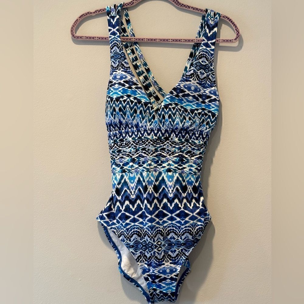 La Blanca Women’s cross back one piece swimsuit size 14 and 16 NWT - Picture 2 of 12